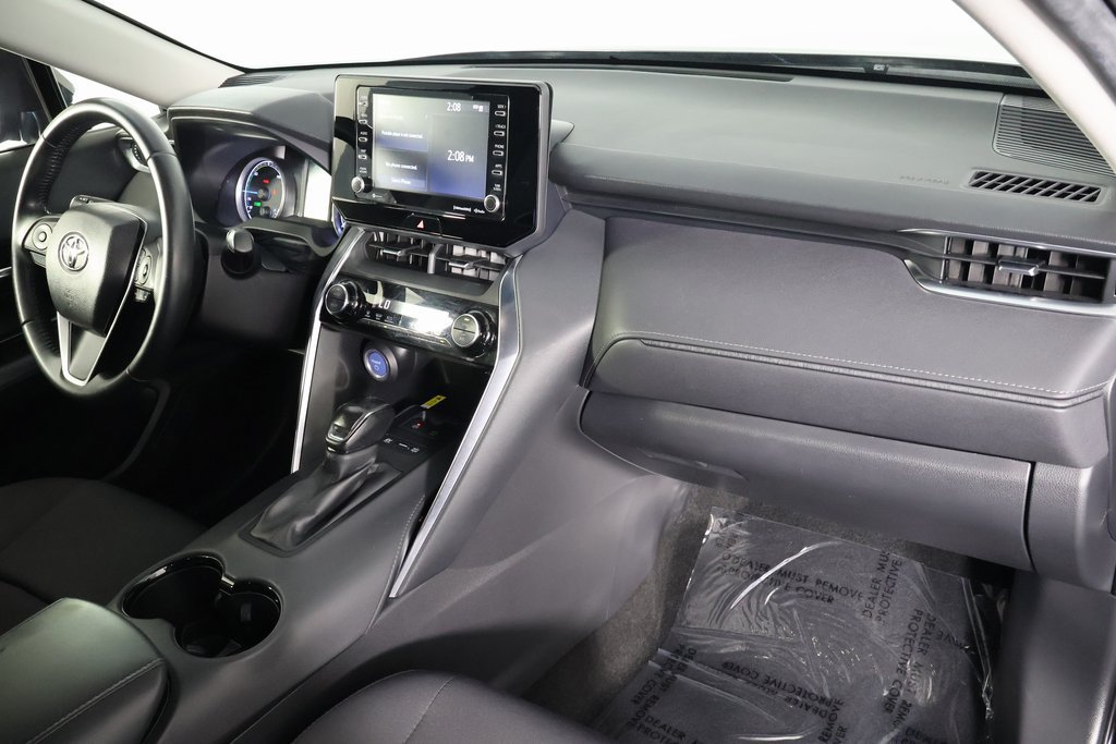 Used 2021 Toyota Venza LE w/ Carpet Mat Package (TMS) AWD/4WD image 9
