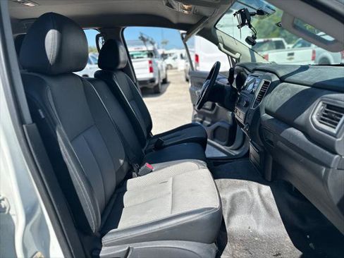 Used 2017 Nissan Titan S RWD image 18