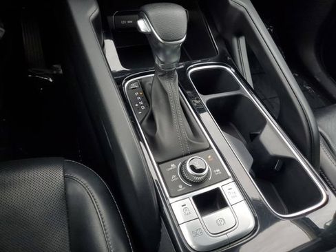 Used 2022 Kia Telluride LX AWD/4WD image 30