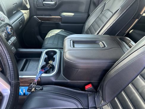 Used 2020 GMC Sierra 1500 Elevation w/ Elevation Value Package RWD image 21