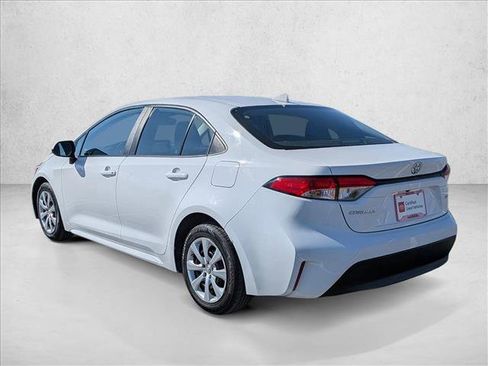 Certified 2023 Toyota Corolla LE image 8
