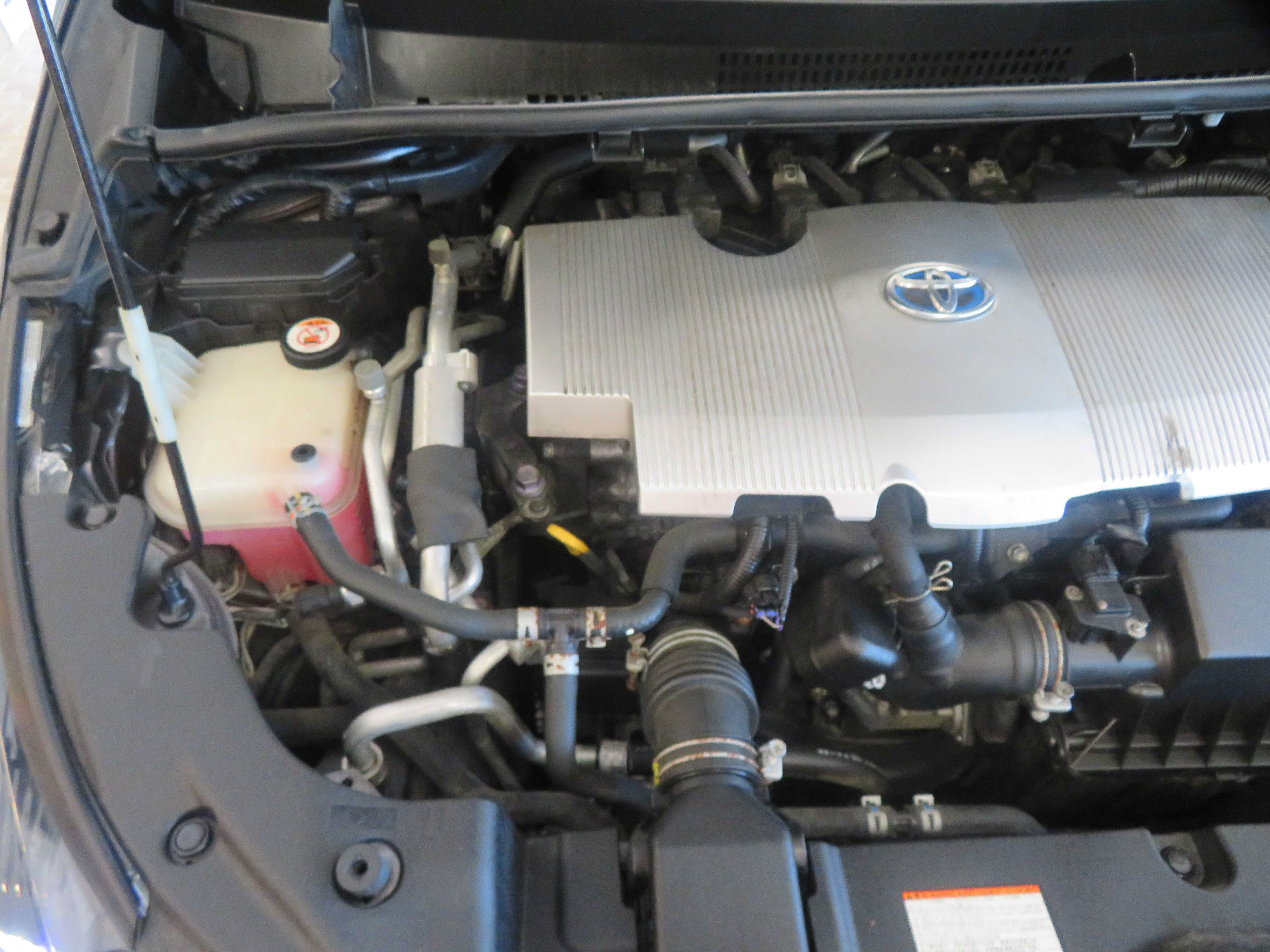 Used 2018 Toyota Prius Prime Premium FWD image 52