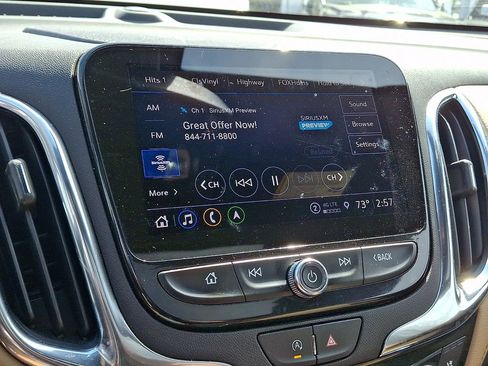 Used 2022 Chevrolet Equinox Premier image 17