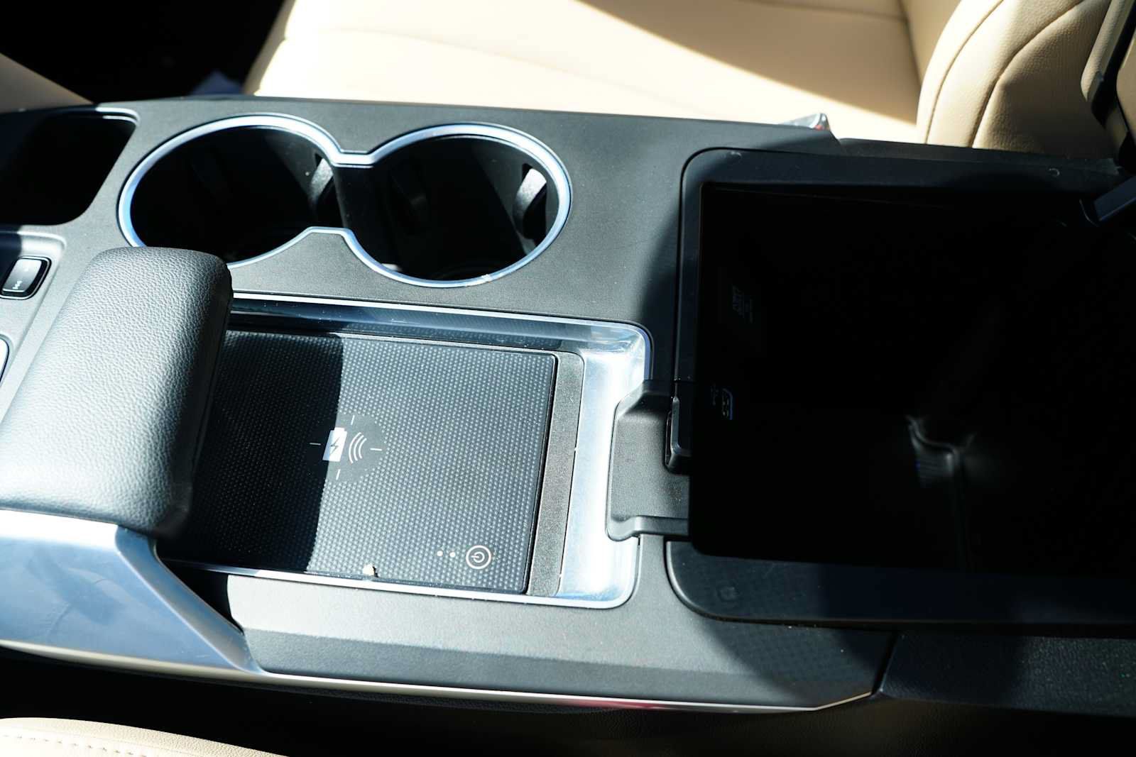 Used 2023 Acura MDX SH-AWD image 22