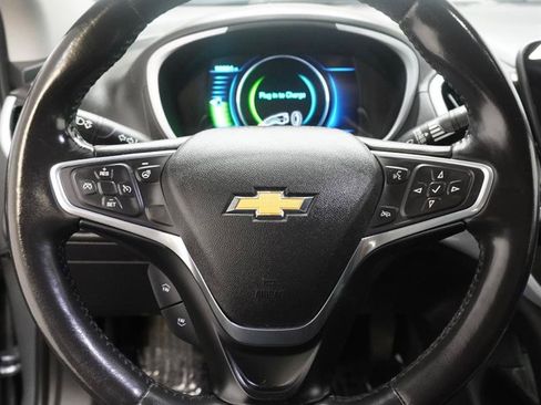 Used 2018 Chevrolet Volt LT w/ Comfort Package FWD image 11