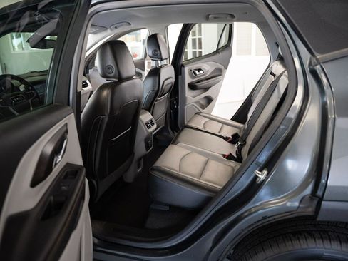 Used 2018 GMC Terrain SLT w/ Infotainment Package II AWD/4WD image 18