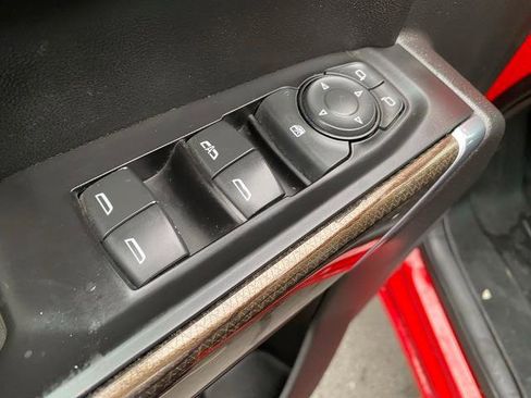 Used 2020 Chevrolet Silverado 1500 LT w/ All-Star Edition image 13