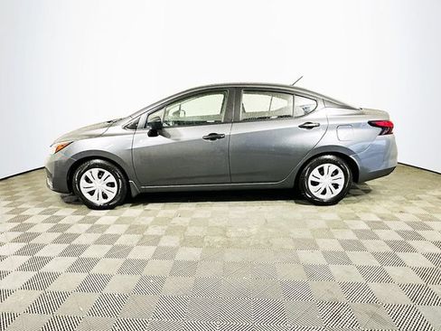 Used 2023 Nissan Versa S w/ Trunk Package FWD image 5