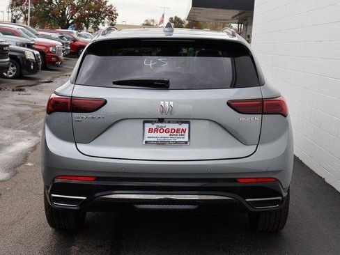 New 2025 Buick Envision Sport Touring image 3