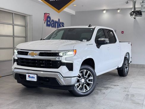 Certified 2025 Chevrolet Silverado 1500 LT AWD/4WD image 2