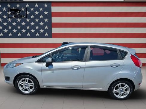 Used 2018 Ford Fiesta SE FWD image 8