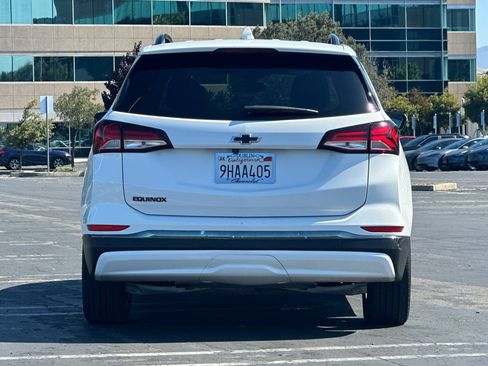 Used 2023 Chevrolet Equinox Premier FWD image 5