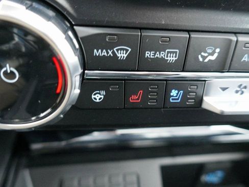 New 2026 Ford F250 Lariat w/ Black Appearance Package image 21