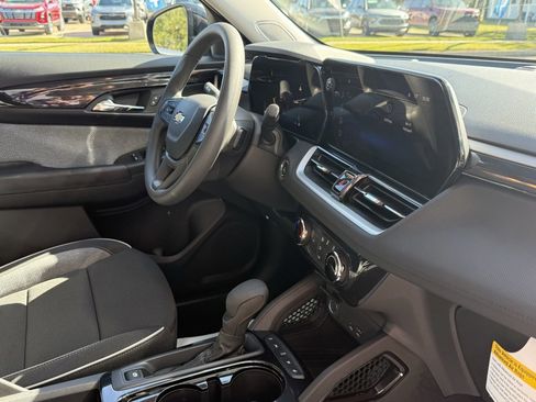 New 2026 Chevrolet TrailBlazer LT image 41