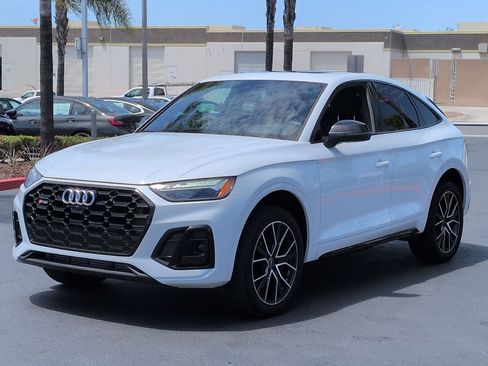 Used 2024 Audi SQ5 Premium Plus w/ Premium Plus Package AWD/4WD image 5