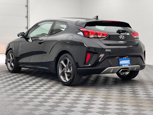 Used 2019 Hyundai Veloster 2.0 FWD image 9
