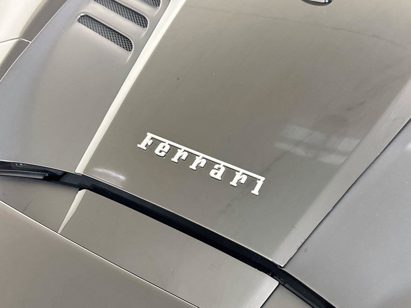 Used 2021 Ferrari F8 Tributo RWD image 35