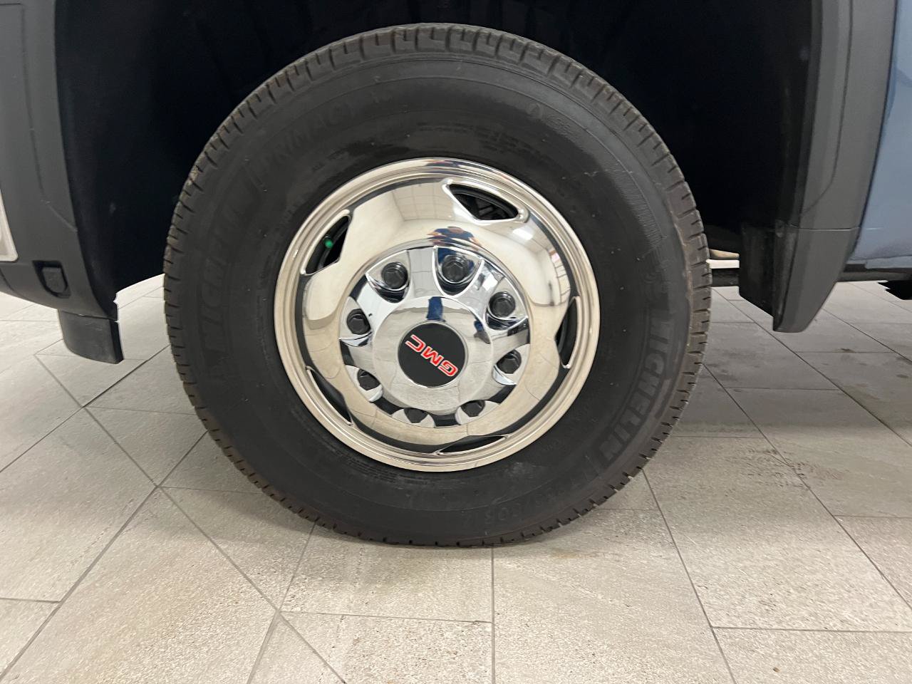 Used 2026 GMC Sierra 3500 Pro w/ 1SA Pro Safety Plus Package AWD/4WD image 67