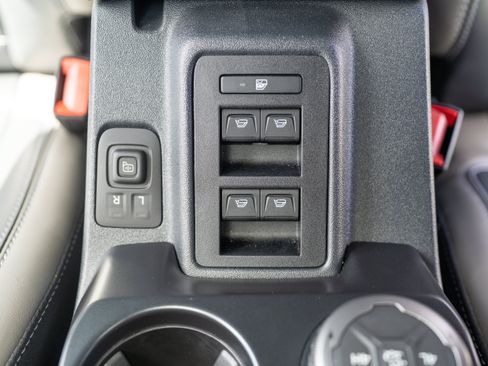 Used 2025 Ford Bronco Outer Banks AWD/4WD image 33