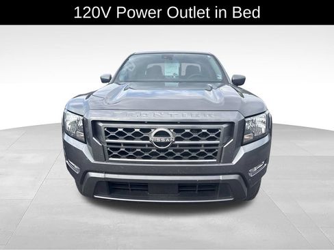 Used 2022 Nissan Frontier SV AWD/4WD image 7