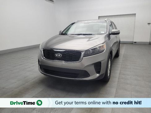 Used 2019 Kia Sorento LX w/ LX Convenience Package image 1