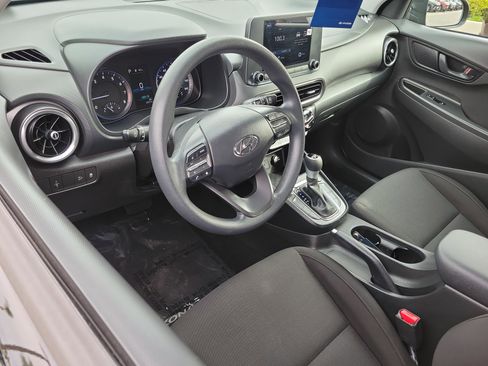 Certified 2023 Hyundai Kona SEL image 6