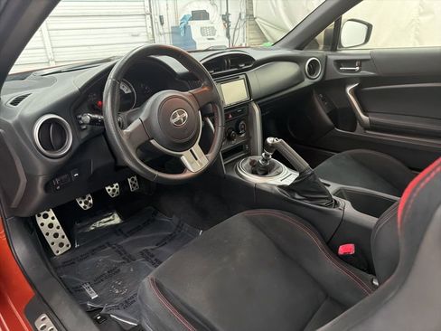 Used 2013 Scion FR-S image 14