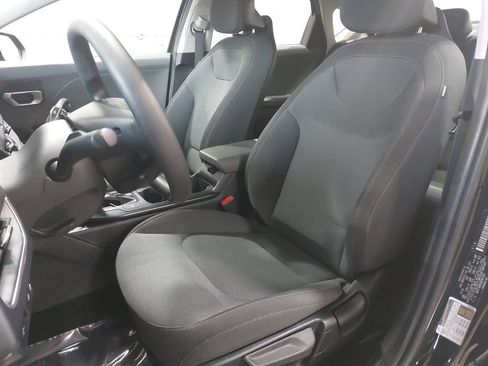 Certified 2025 Kia K4 FWD image 14