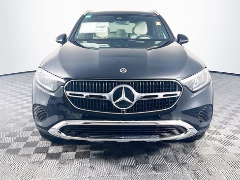 New 2026 Mercedes-Benz GLC 300 4MATIC image 9