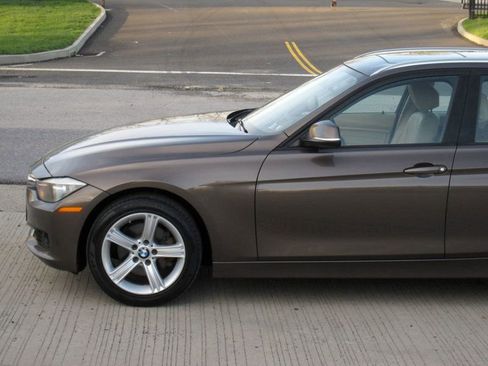 Used 2014 BMW 328i xDrive Wagon image 7