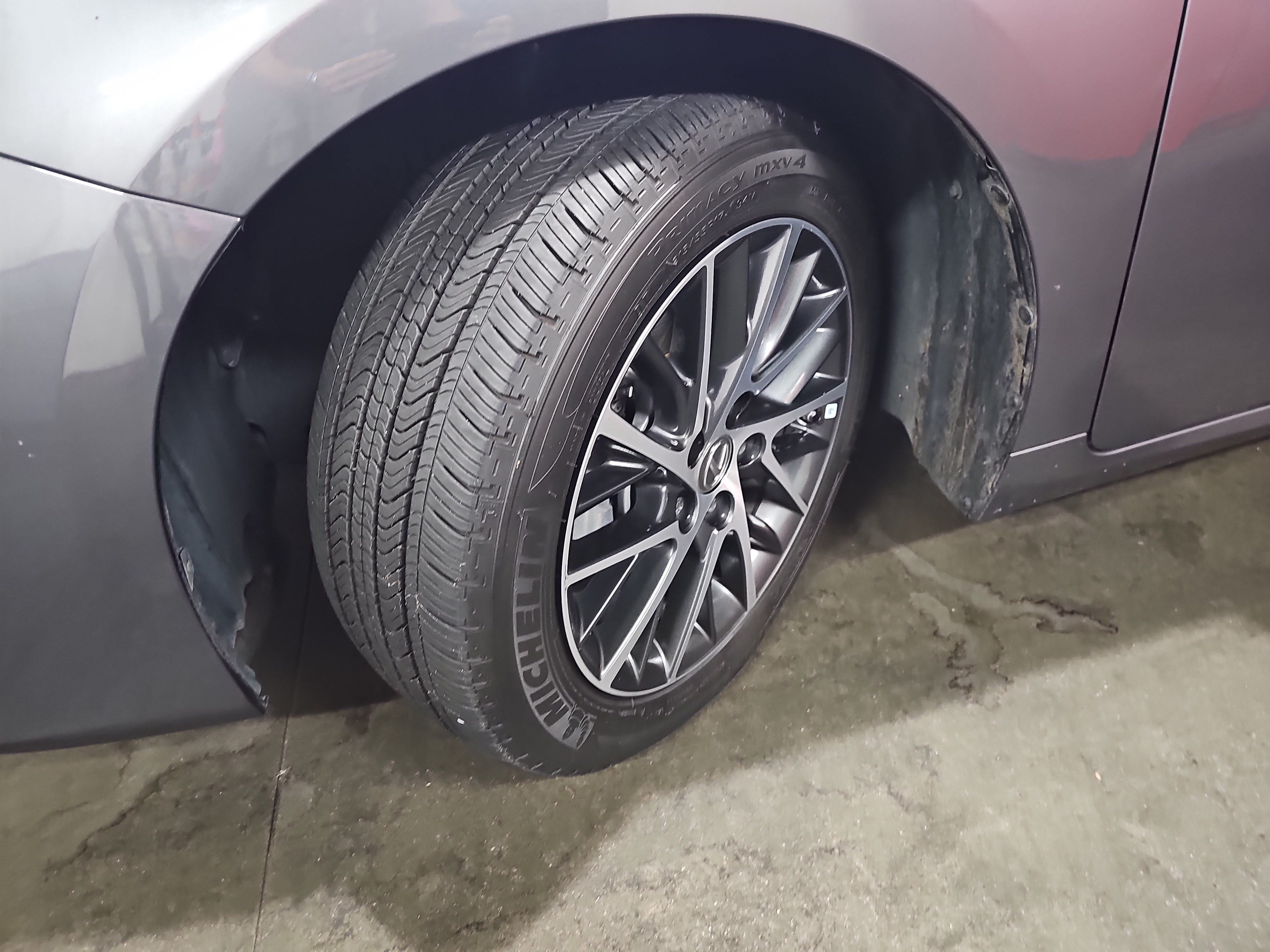Used 2018 Lexus ES 350 w/ Luxury Package w/Wood Trim FWD image 33