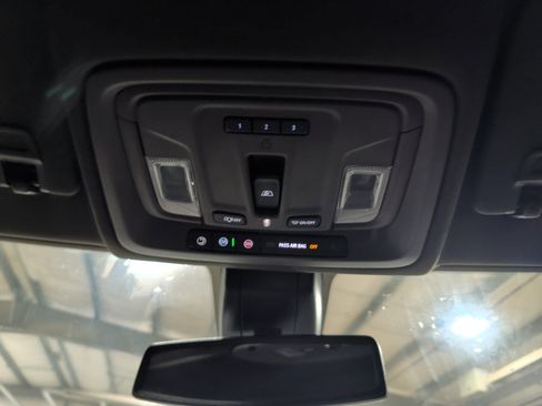 Used 2023 GMC Sierra 2500 Denali image 13