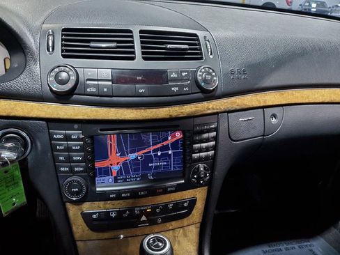 Used 2008 Mercedes-Benz E 350 Sedan image 30