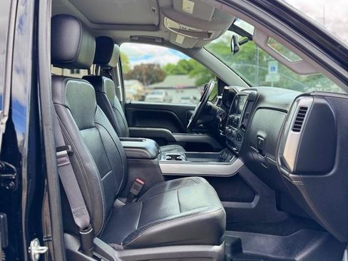 Used 2017 Chevrolet Silverado 1500 LTZ Z71 w/ LTZ Plus Package AWD/4WD image 15