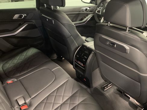 Used 2026 BMW X5 M60i AWD/4WD image 28