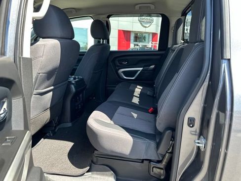 Certified 2024 Nissan Titan SV w/ SV Convenience Package AWD/4WD image 18