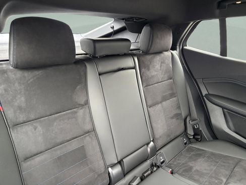 New 2026 BMW X2 xDrive28i w/ Technology Package image 17