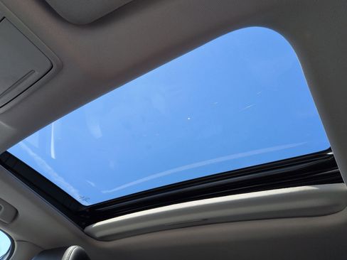 Used 2024 Honda Civic Touring image 28