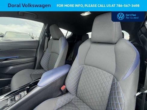 Used 2021 Toyota C-HR XLE FWD image 14