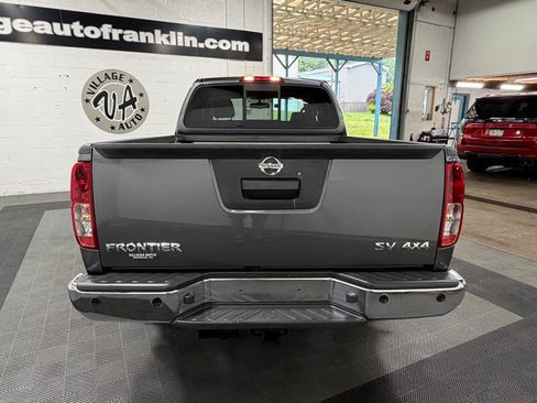 Used 2021 Nissan Frontier SV AWD/4WD image 4