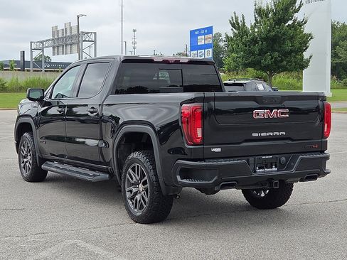 Used 2020 GMC Sierra 1500 AT4 w/ AT4 Premium Package AWD/4WD image 4