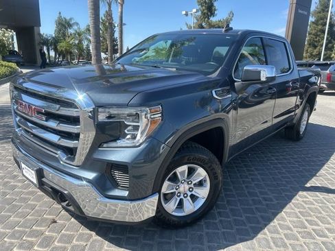 Used 2020 GMC Sierra 1500 SLE w/ SLE Value Package RWD image 2