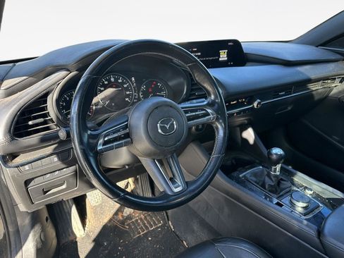 Used 2022 MAZDA MAZDA3 s image 11