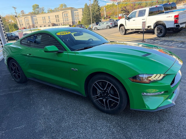 Used 2019 Ford Mustang GT RWD image 11