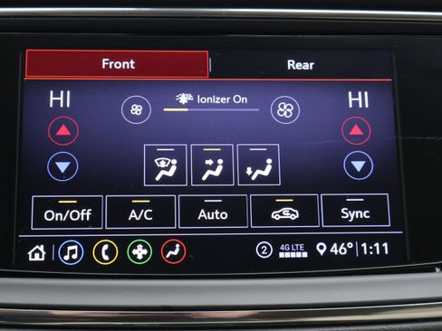 Used 2020 Buick Enclave Essence image 22