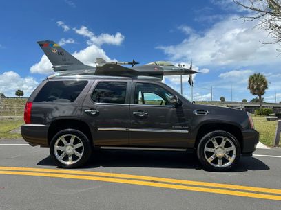 Used 2011 Cadillac Escalade Premium