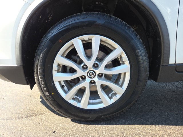 Used 2020 Nissan Rogue SV AWD/4WD image 24