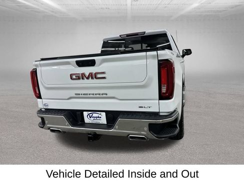 Used 2022 GMC Sierra 1500 SLT w/ SLT Premium Plus Package AWD/4WD image 13