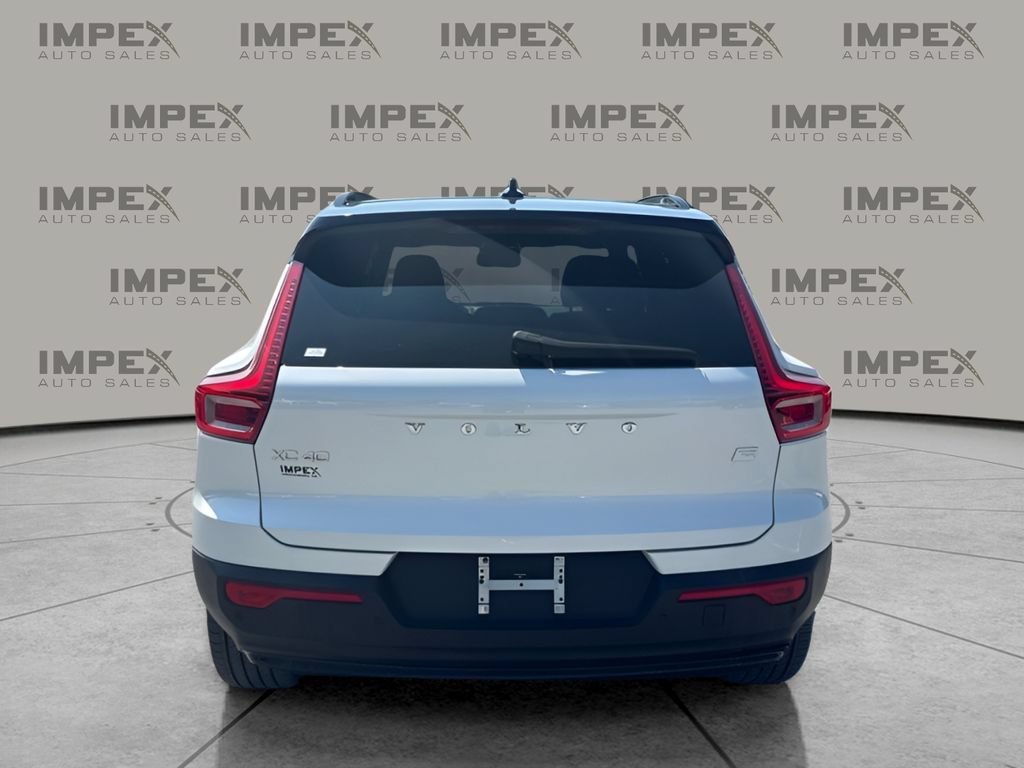 Used 2023 Volvo XC40 Recharge Plus AWD/4WD image 4