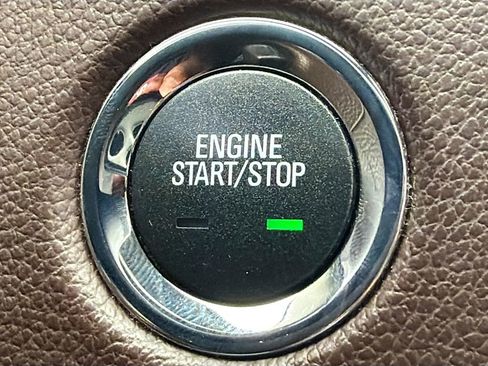 Used 2014 Cadillac SRX Luxury FWD image 38